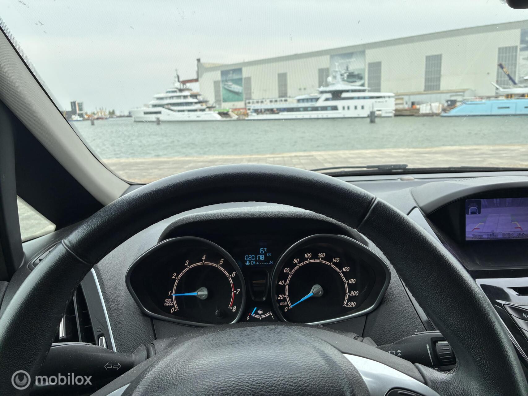 Foto van Ford B-max