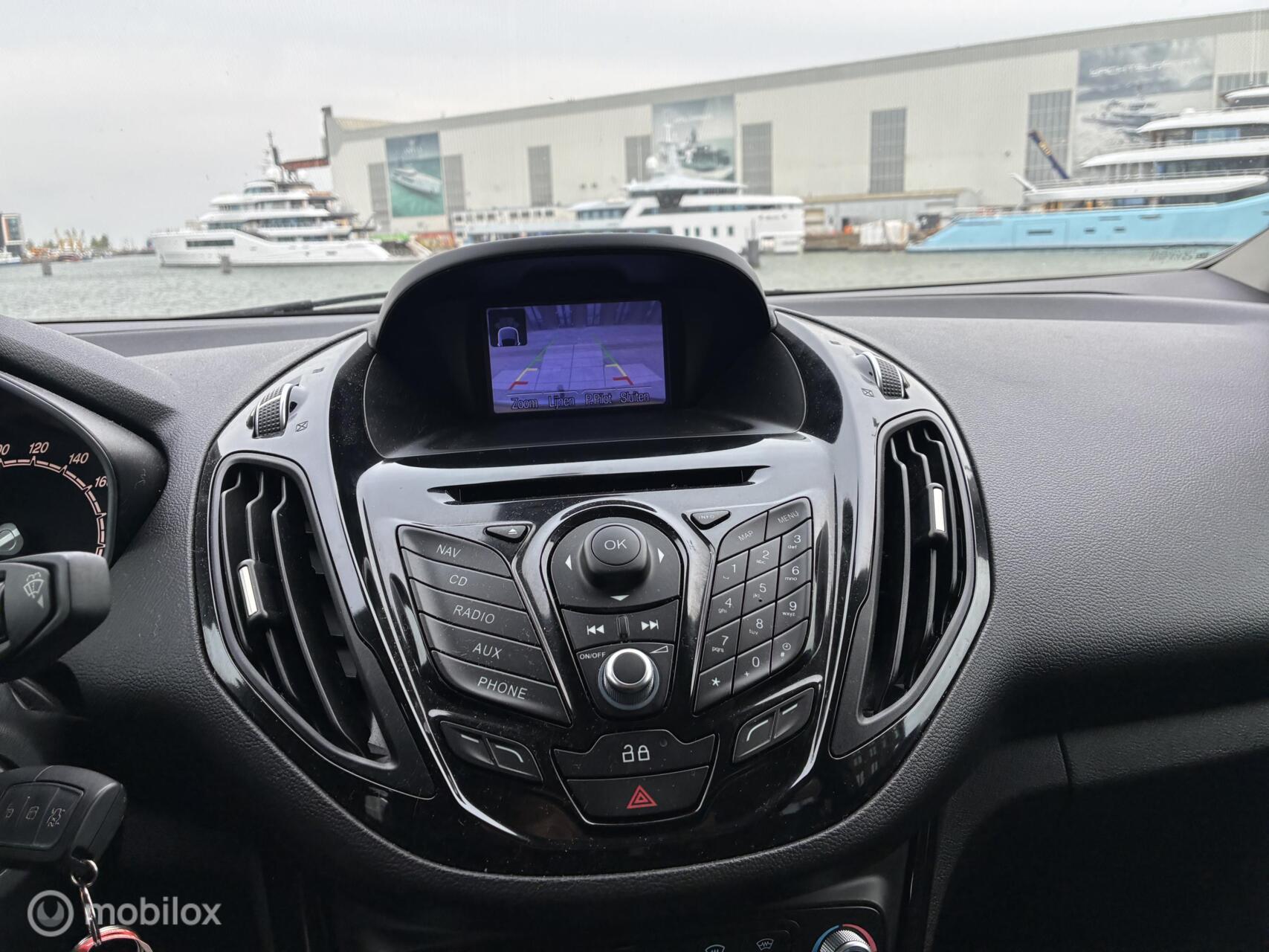 Foto van Ford B-max