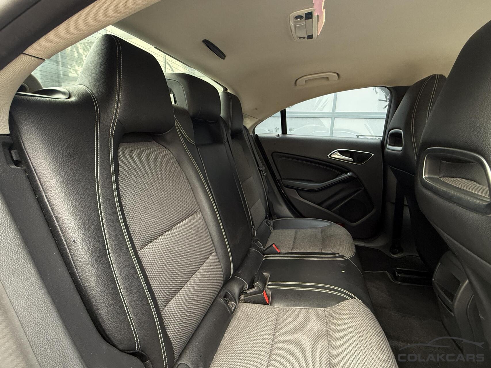 Foto van Mercedes-Benz Cla 180