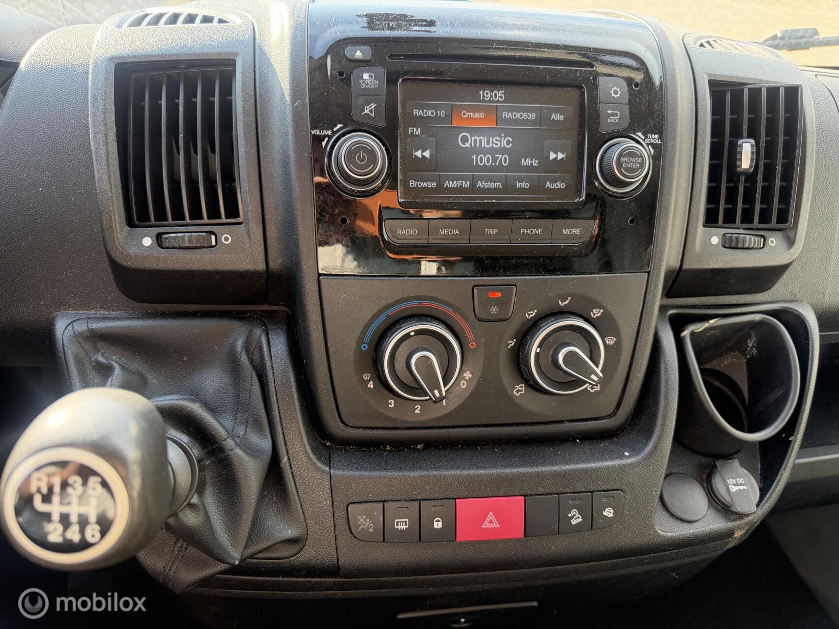 Foto van Peugeot Peugeot Boxer