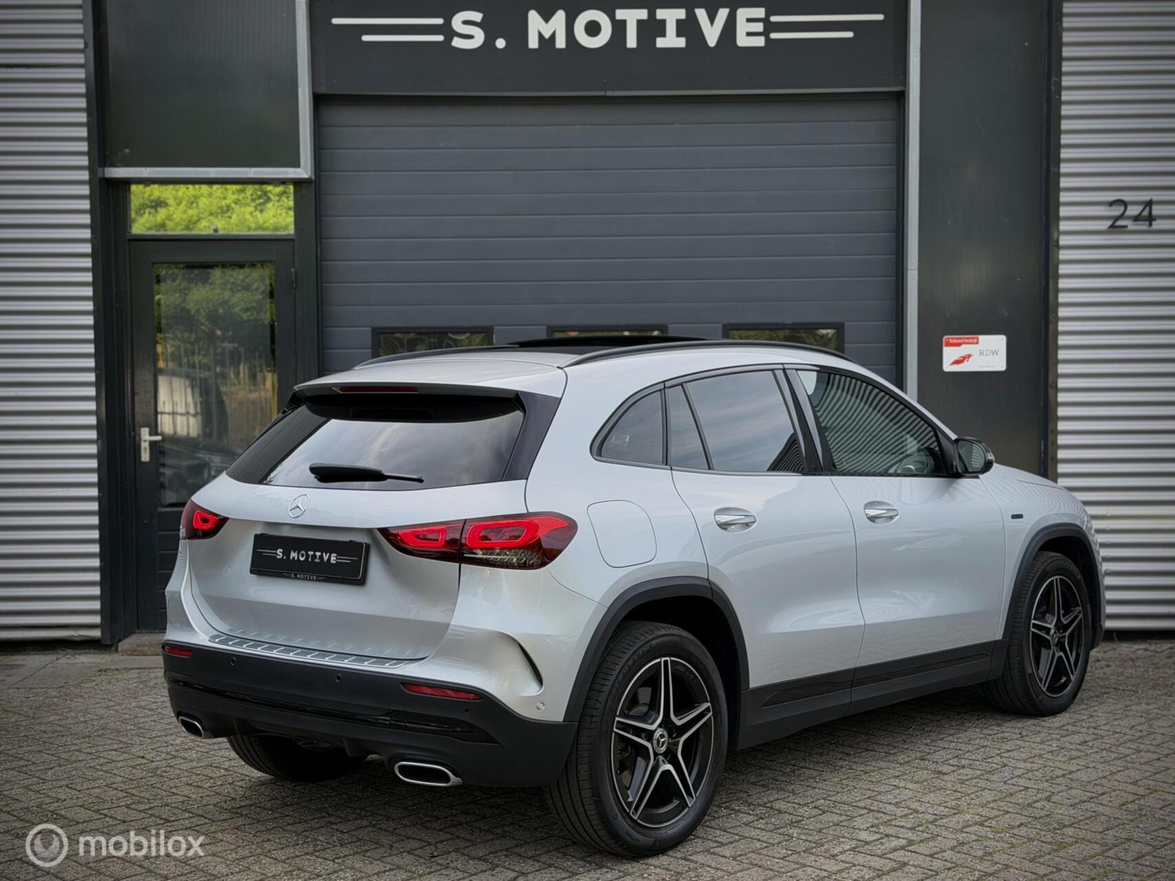 Foto van Mercedes-Benz Gla 250 E