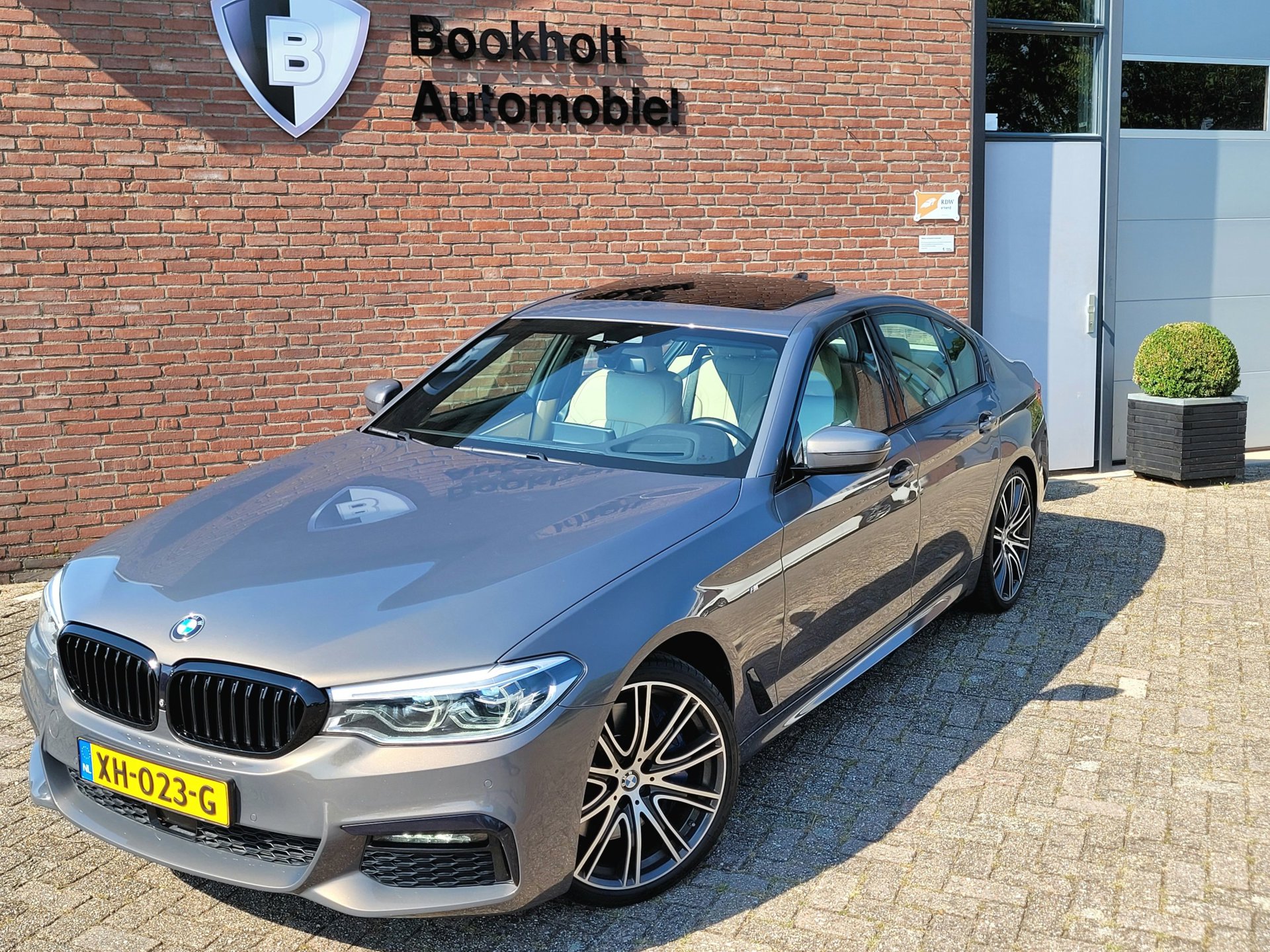 Foto van BMW 540i