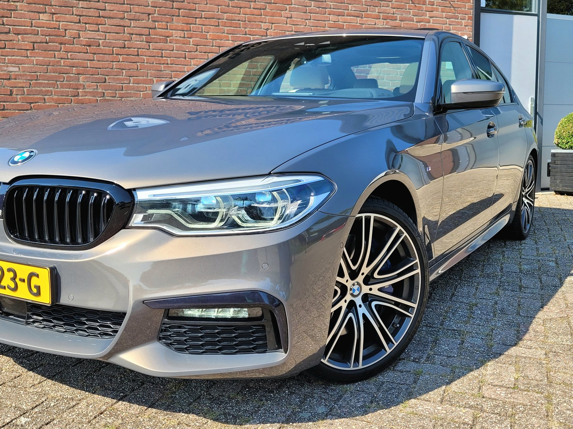 Foto van BMW 540i