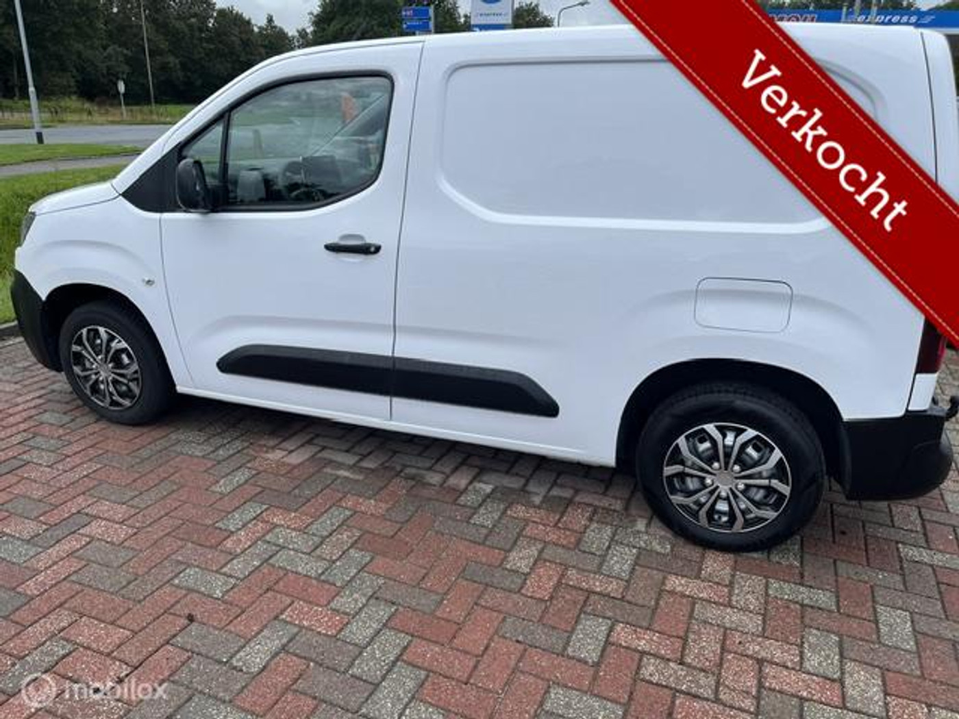 Citroen Berlingo 1.2 PureTech Club 2020 - voorkant
