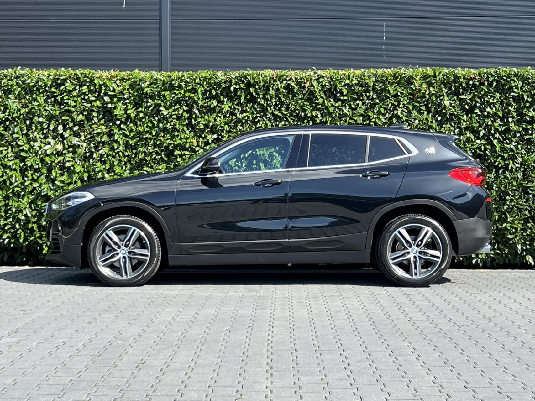 Foto van BMW X2 Sdrive18i