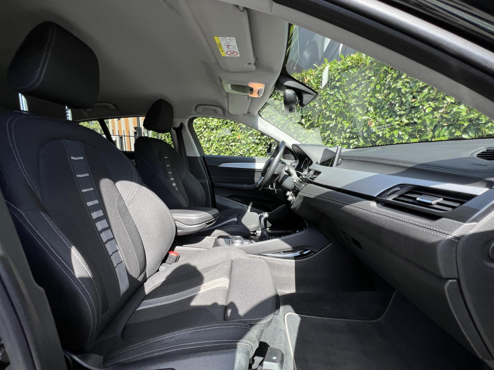 Foto van BMW X2 Sdrive18i