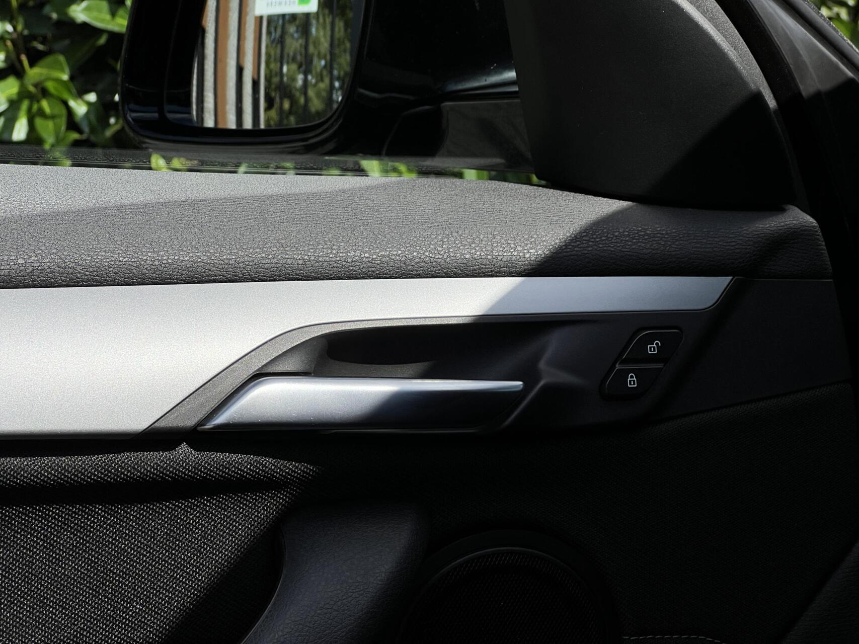 Foto van BMW X2 Sdrive18i