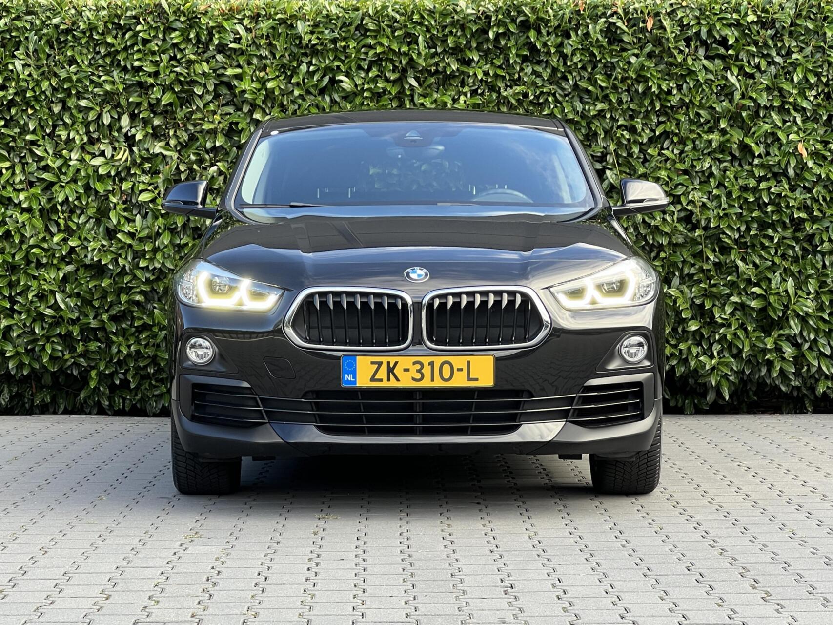 Foto van BMW X2 Sdrive18i