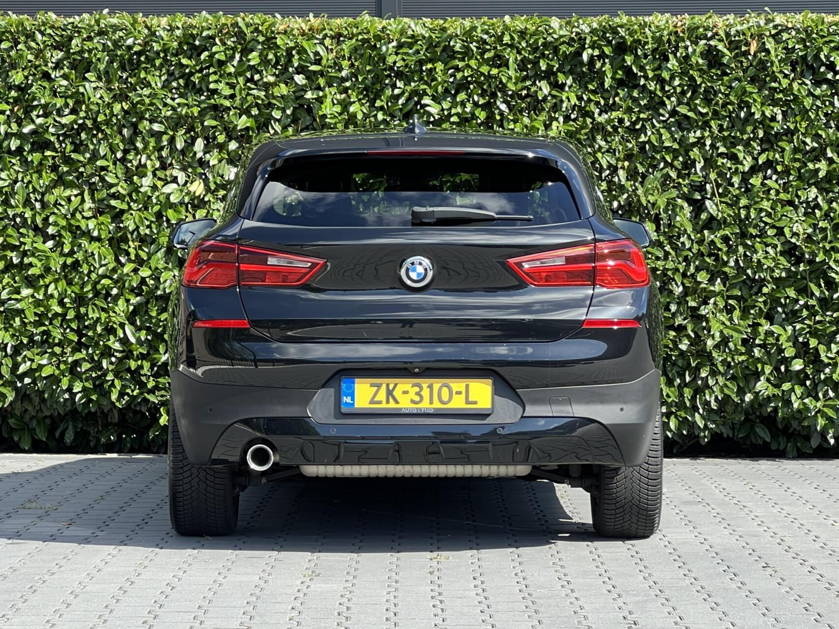 Foto van BMW X2 Sdrive18i