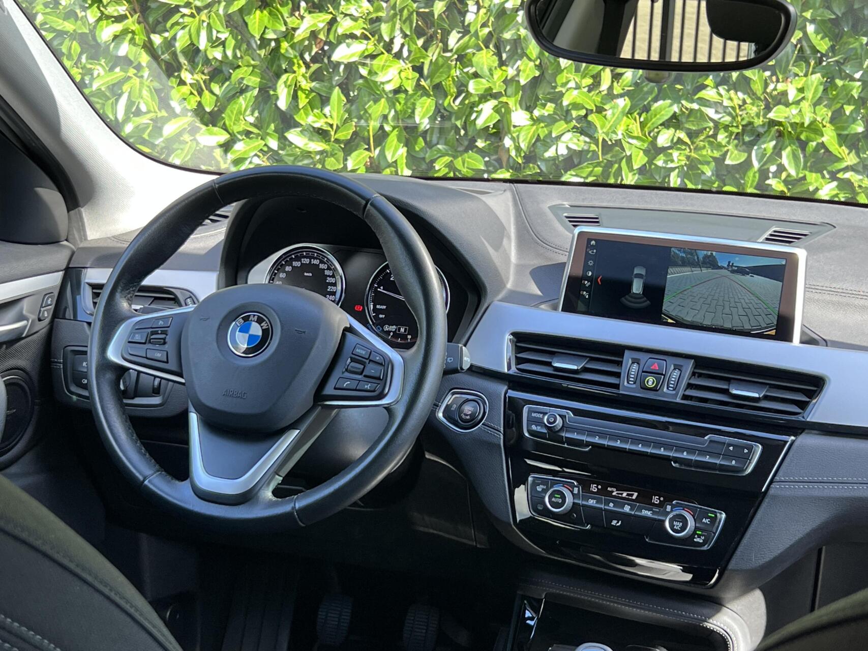 Foto van BMW X2 Sdrive18i