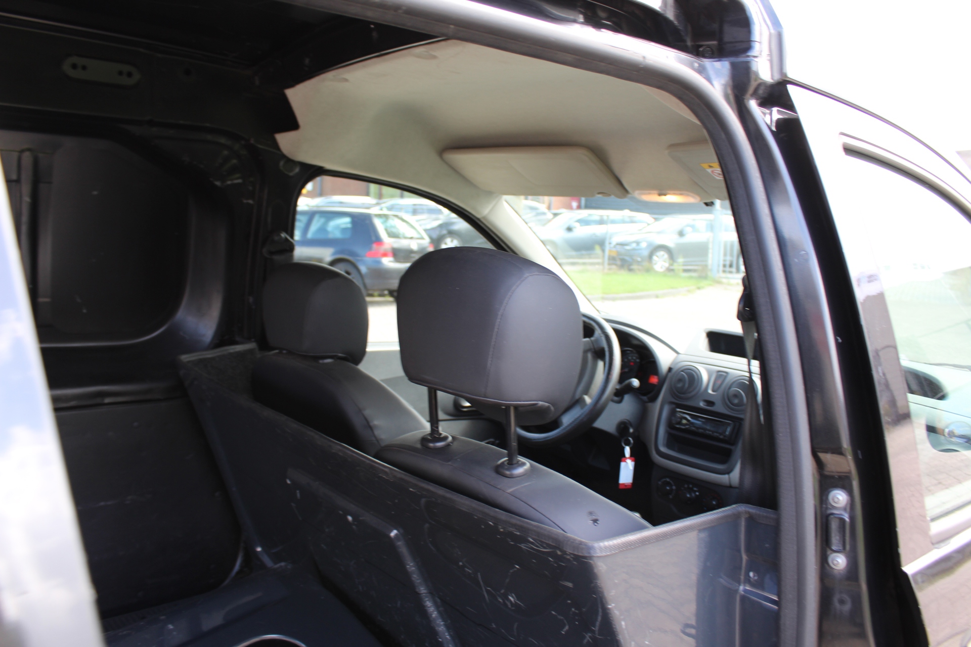Foto van Dacia Dokker