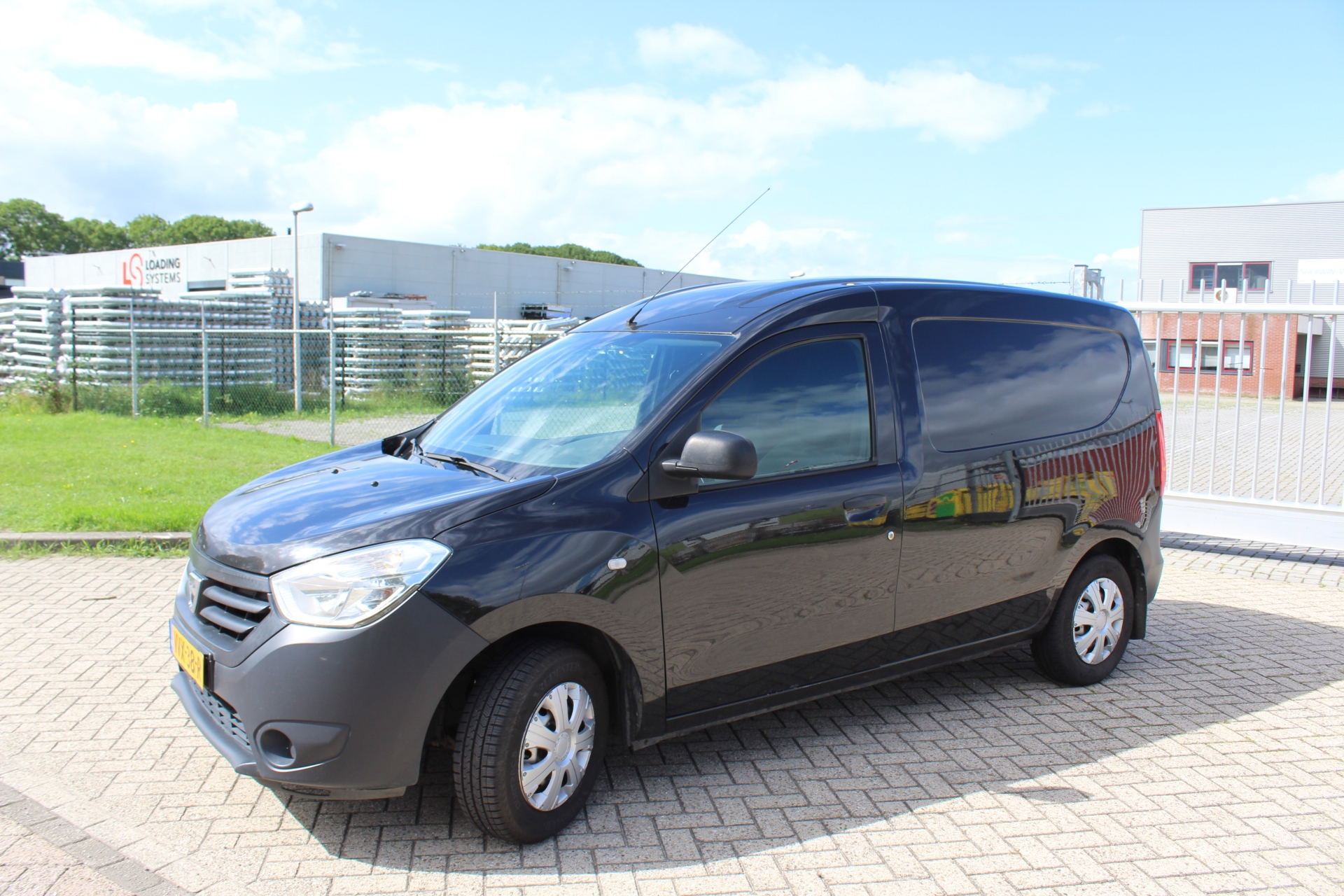 Foto van Dacia Dokker