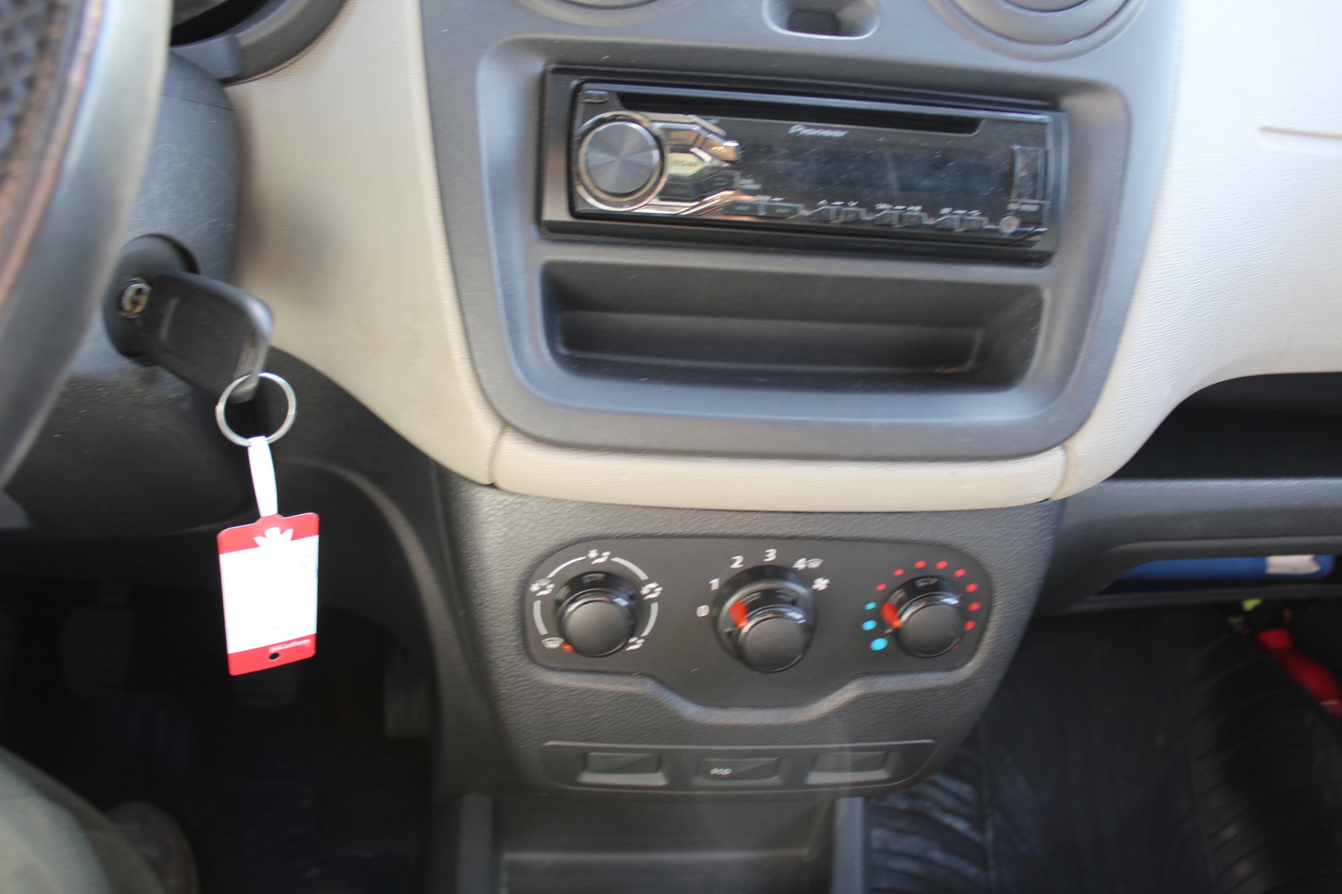 Foto van Dacia Dokker