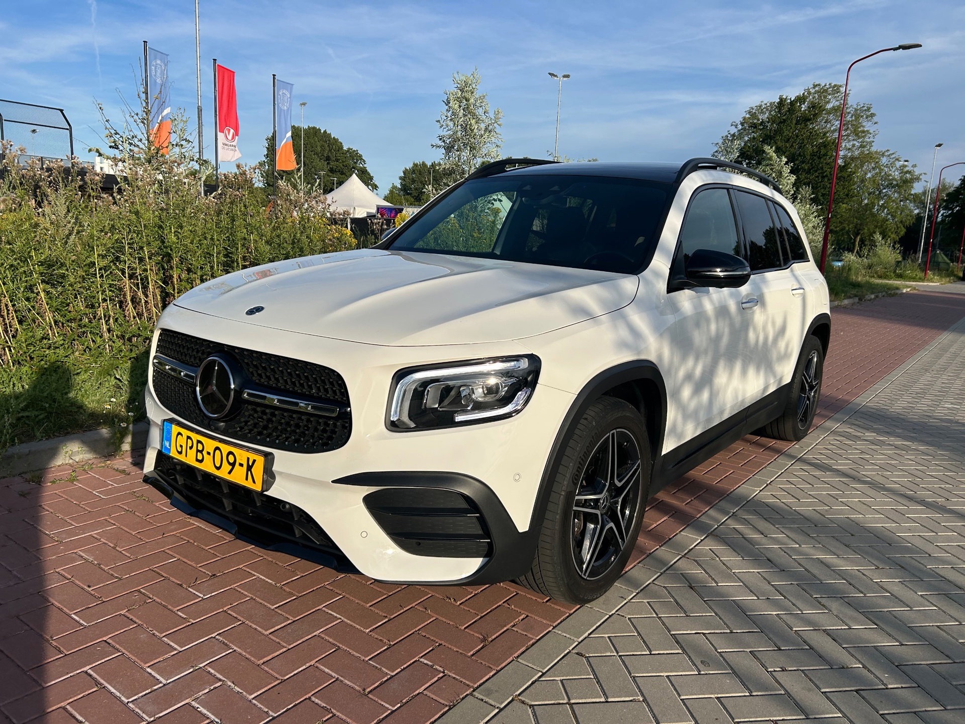 Foto van Mercedes-Benz GLB 250 4Matic