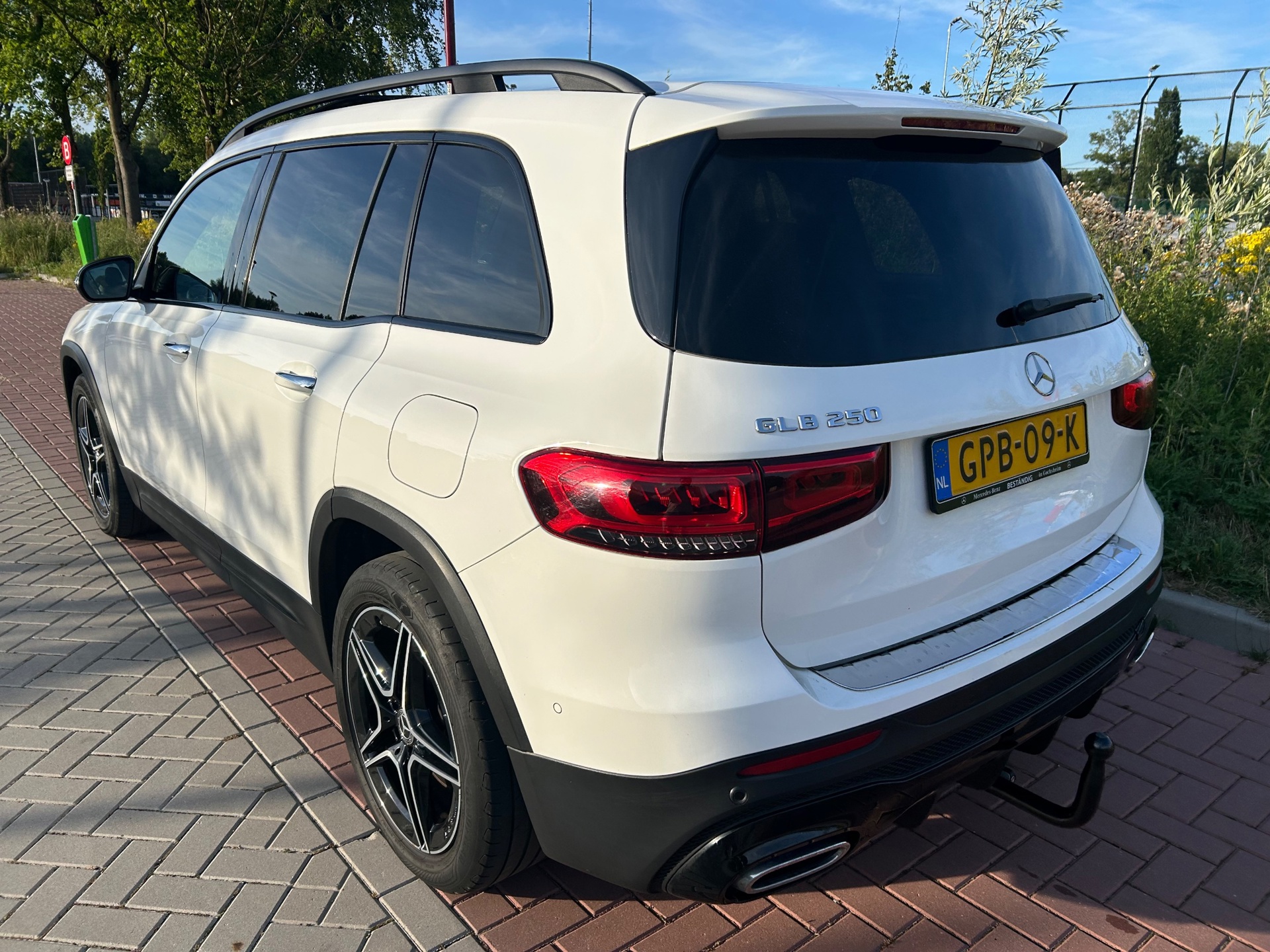 Foto van Mercedes-Benz GLB 250 4Matic