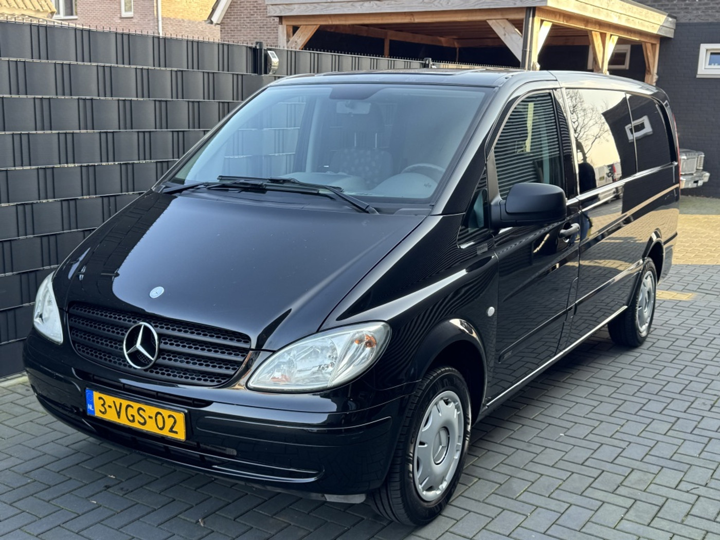 Mercedes-Benz Vito 111 CDI 320 Lang HD Amigo 2010 - voorkant