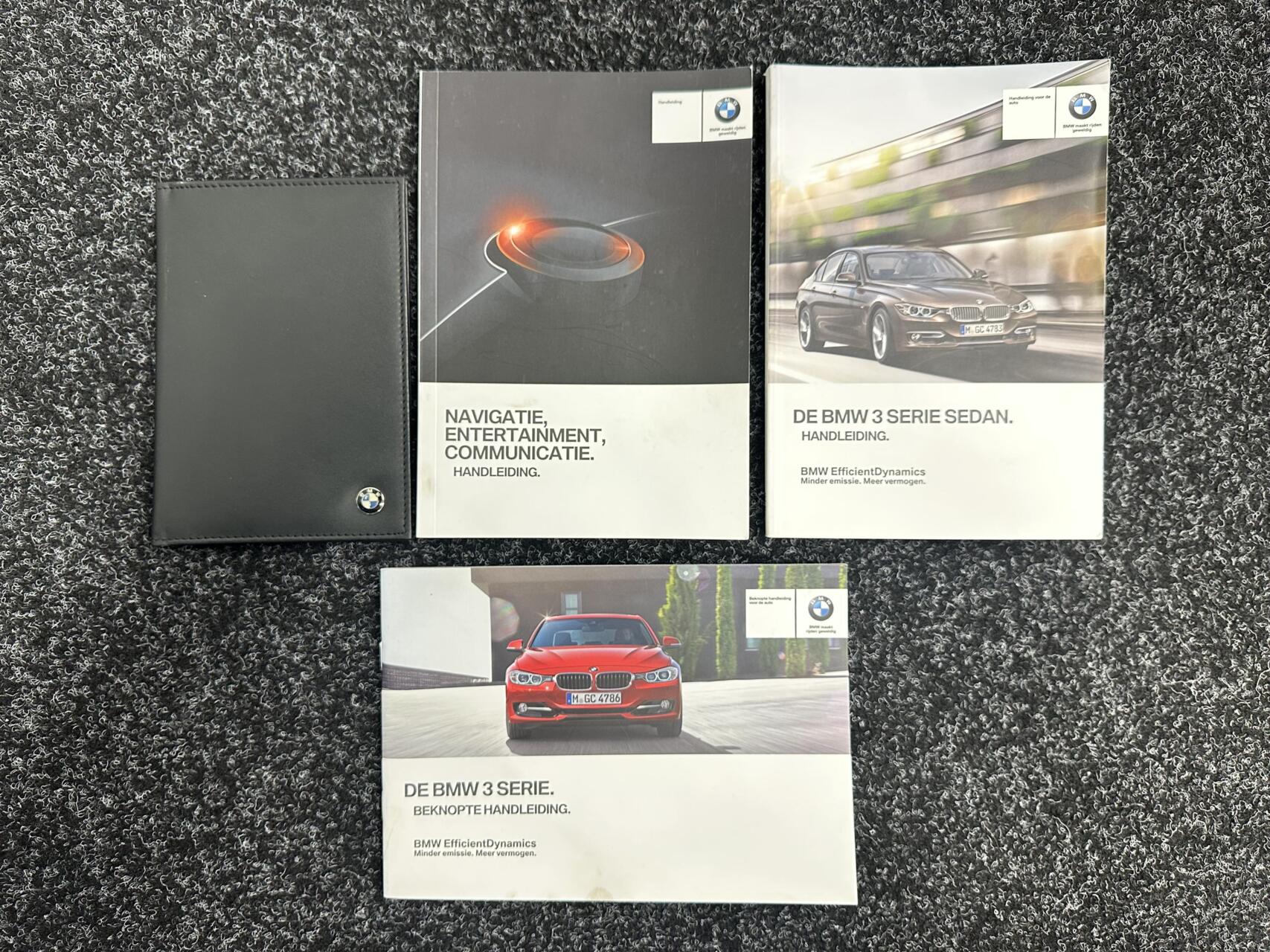 Foto van BMW 320i Ed