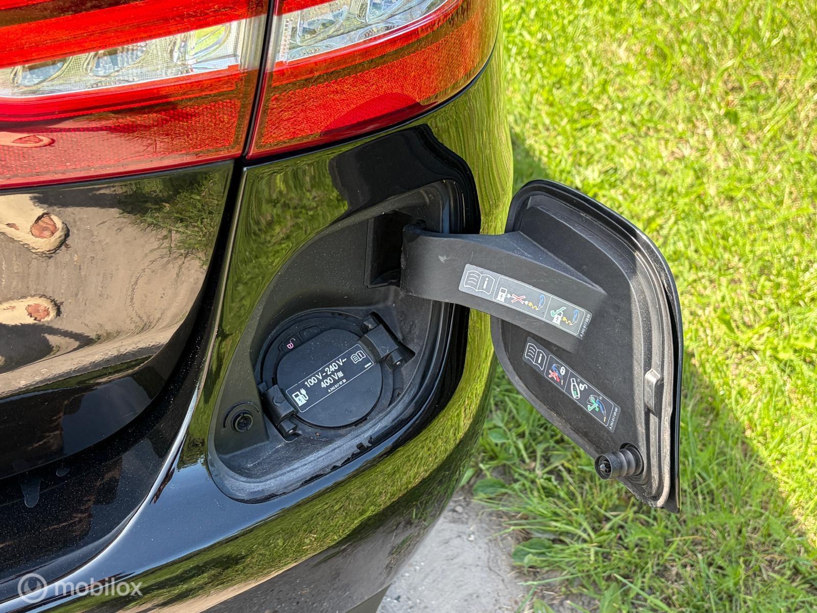 Foto van Mercedes-Benz C 350 E