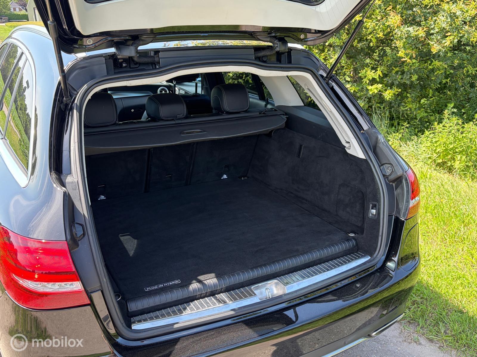 Foto van Mercedes-Benz C 350 E