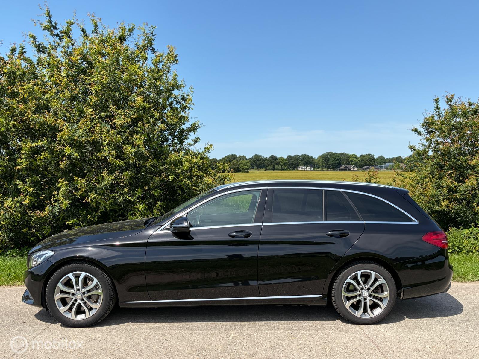 Foto van Mercedes-Benz C 350 E