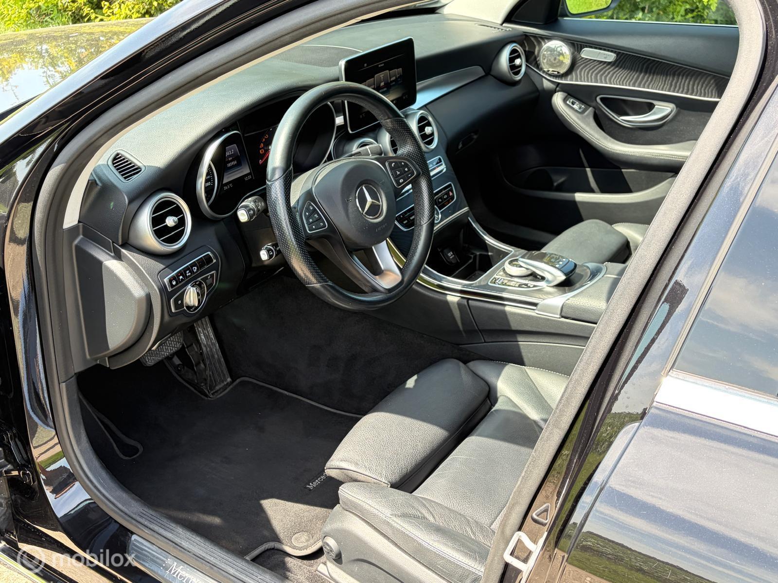Foto van Mercedes-Benz C 350 E
