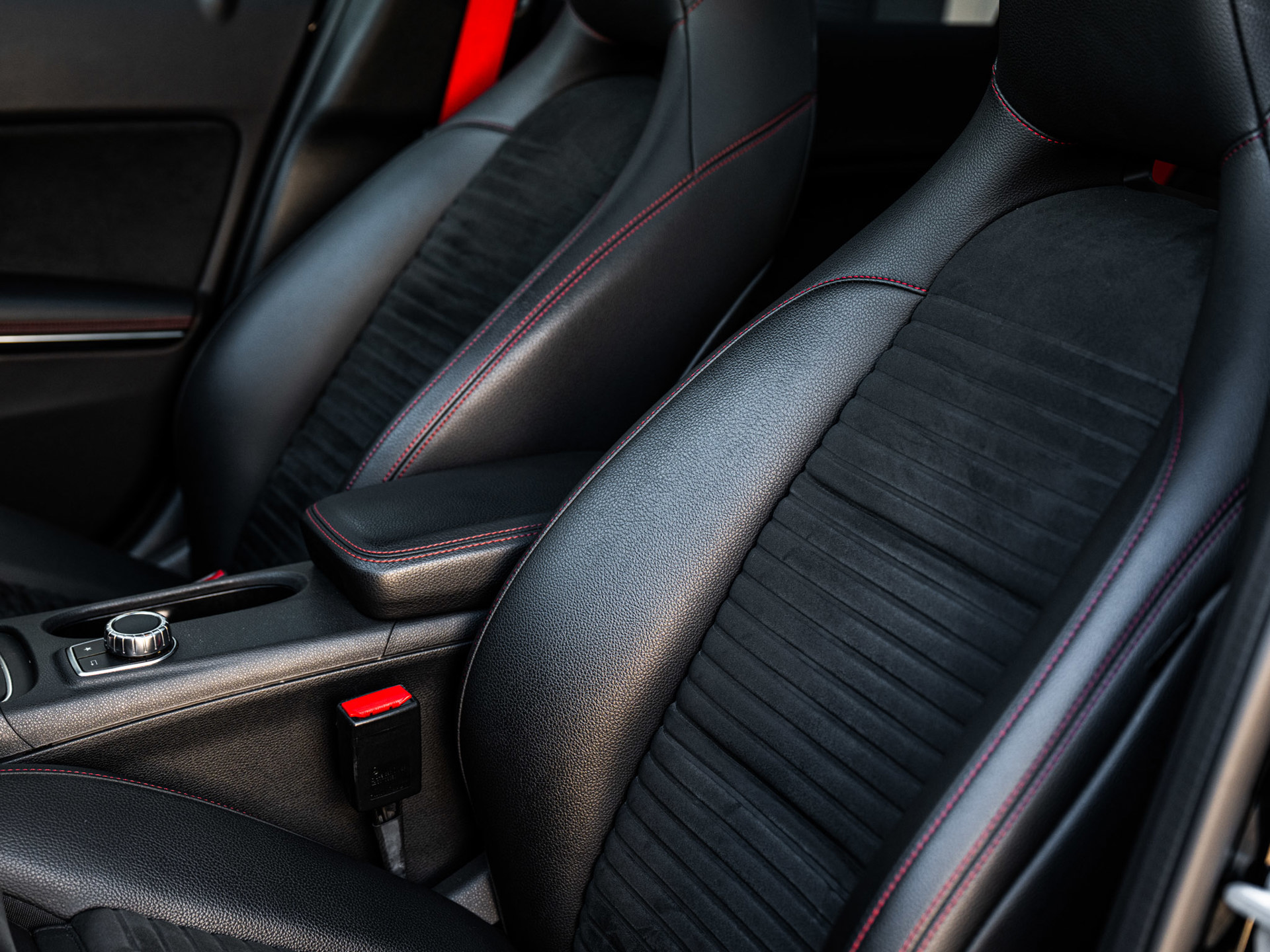 Foto van Mercedes-Benz AMG Gla 45