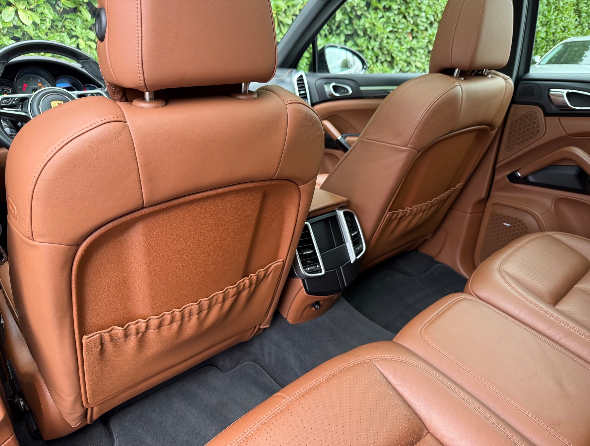 Foto van Porsche Cayenne S E-hybrid