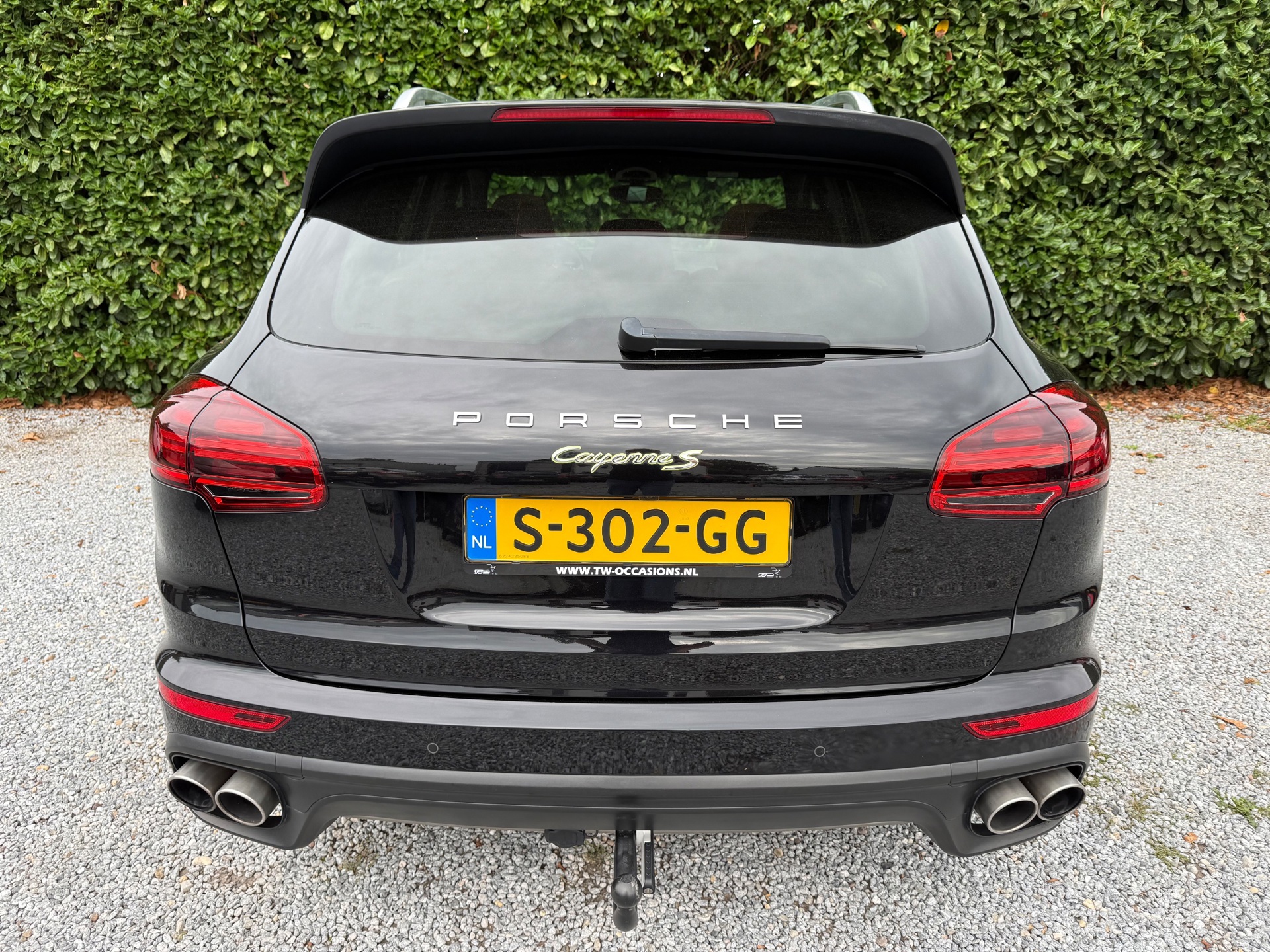 Foto van Porsche Cayenne S E-hybrid