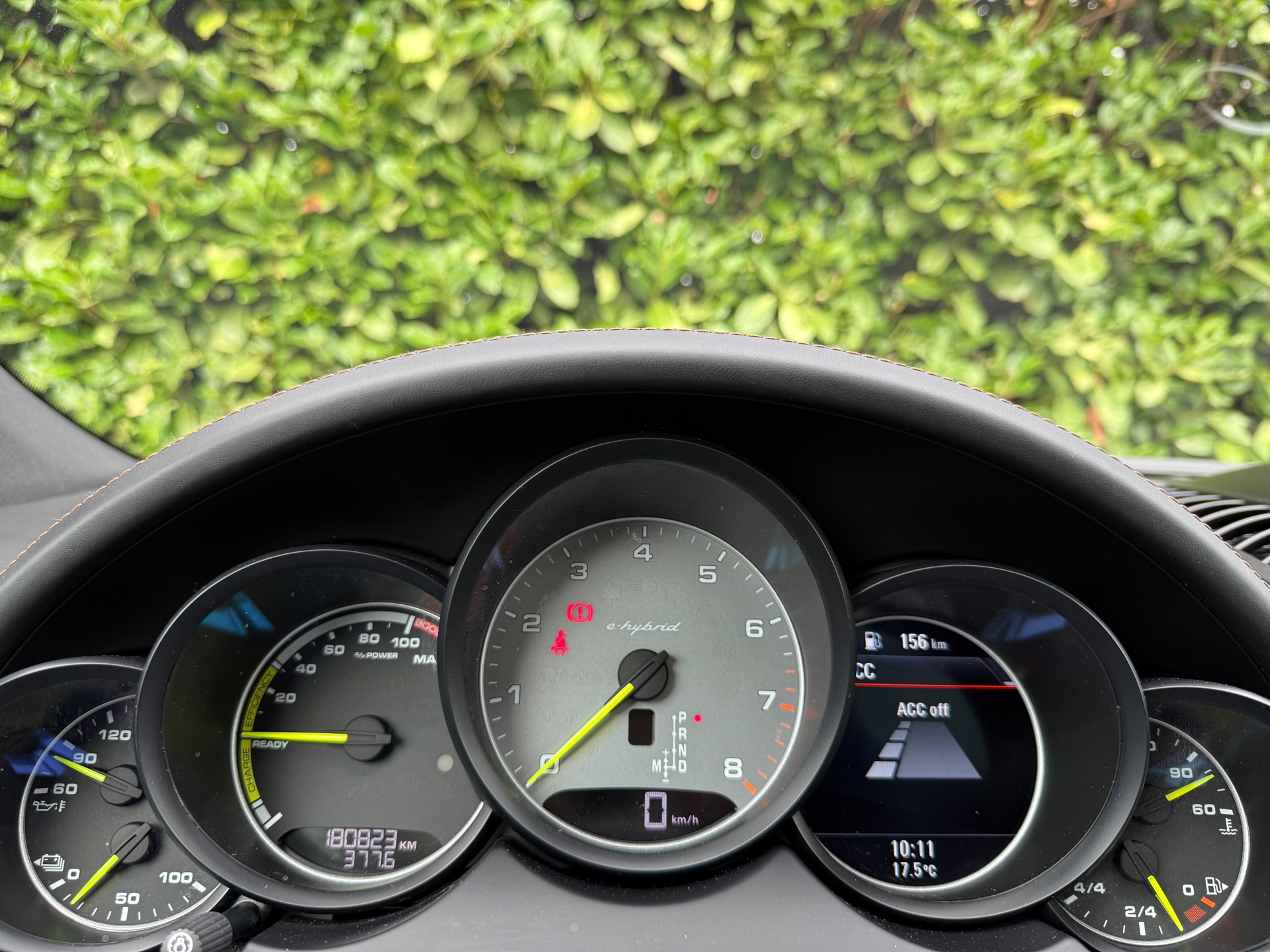 Foto van Porsche Cayenne S E-hybrid