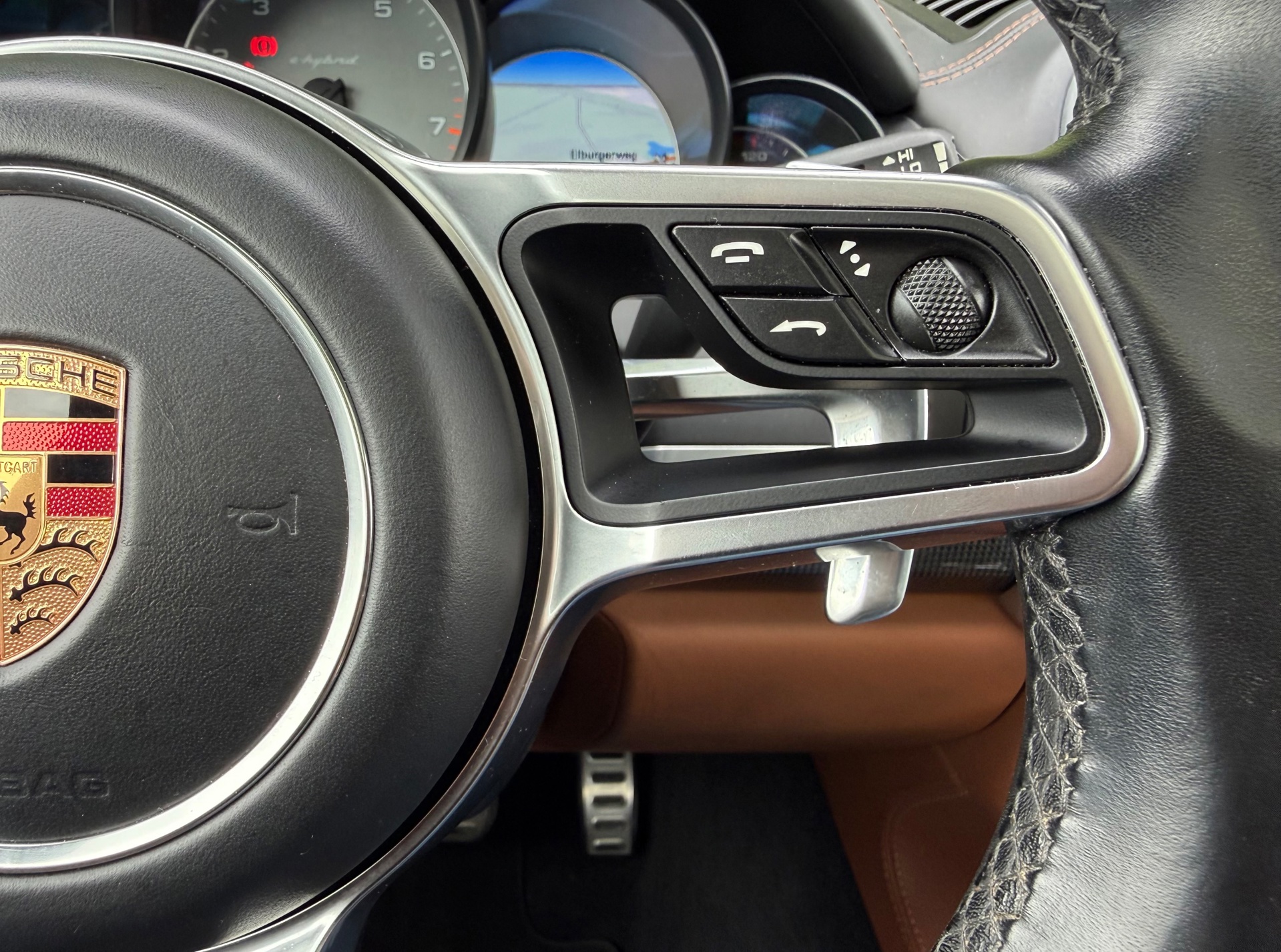Foto van Porsche Cayenne S E-hybrid
