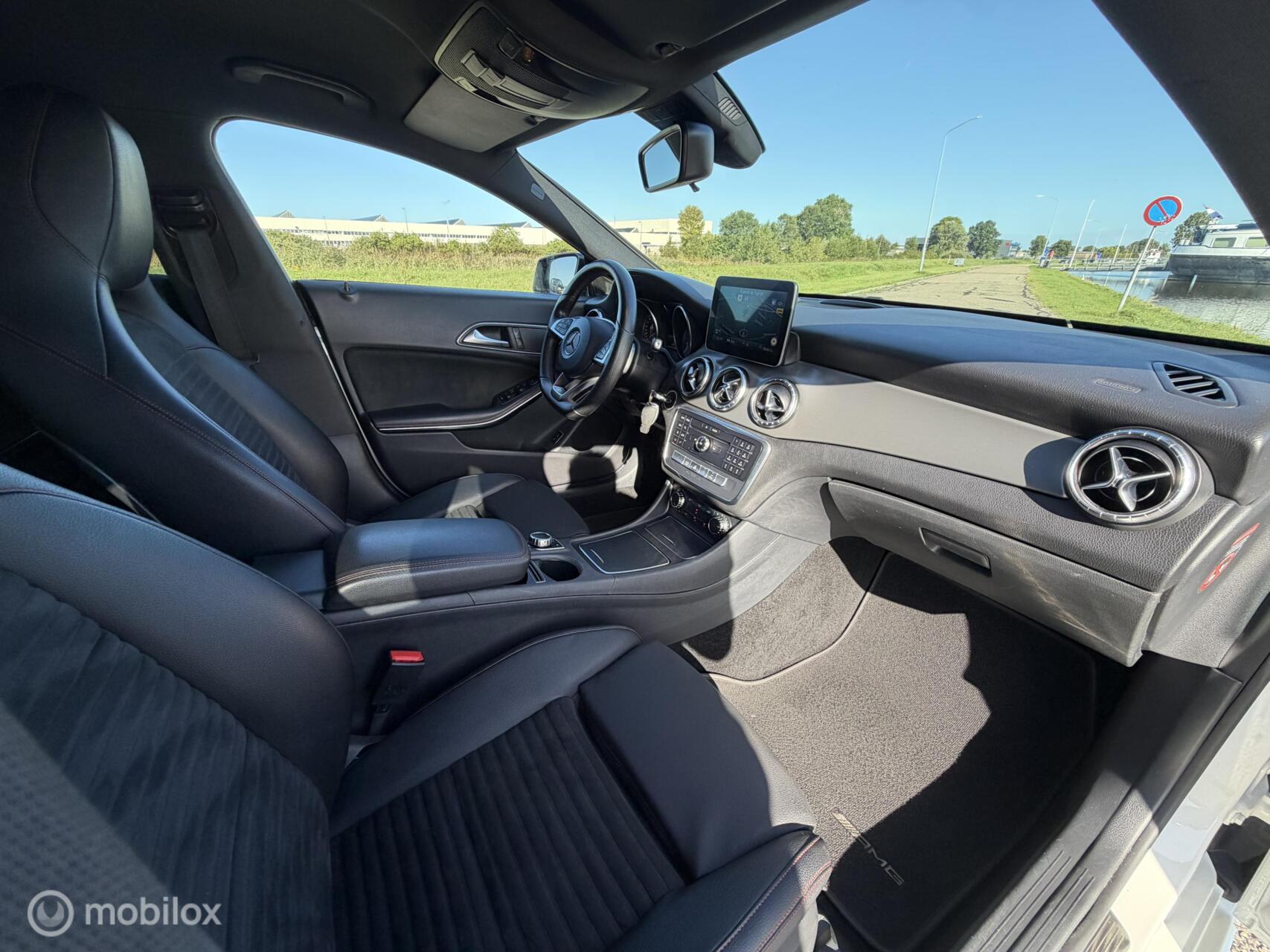 Foto van Mercedes-Benz Cla 180