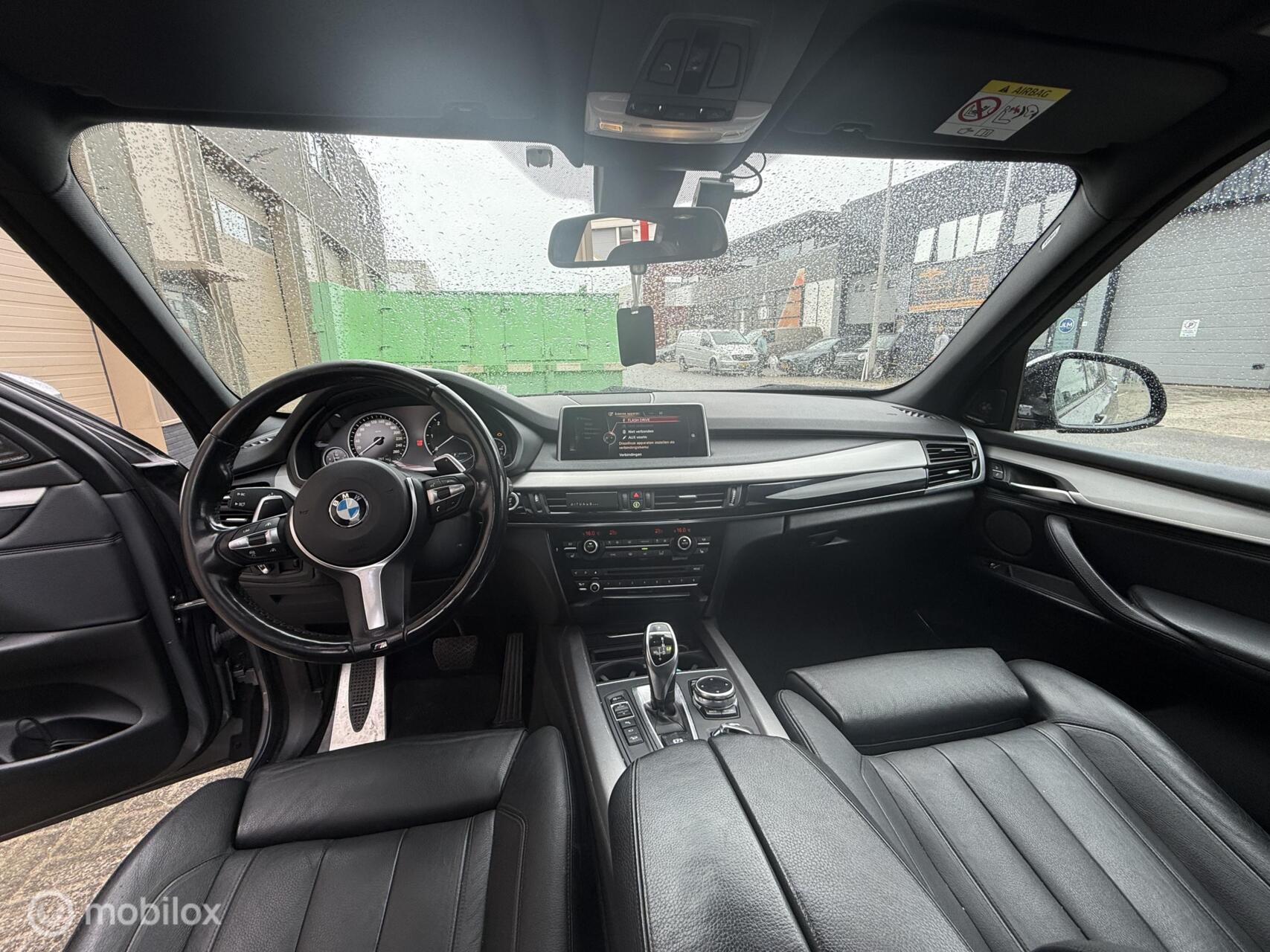 Foto van BMW X5 Xdrive30d