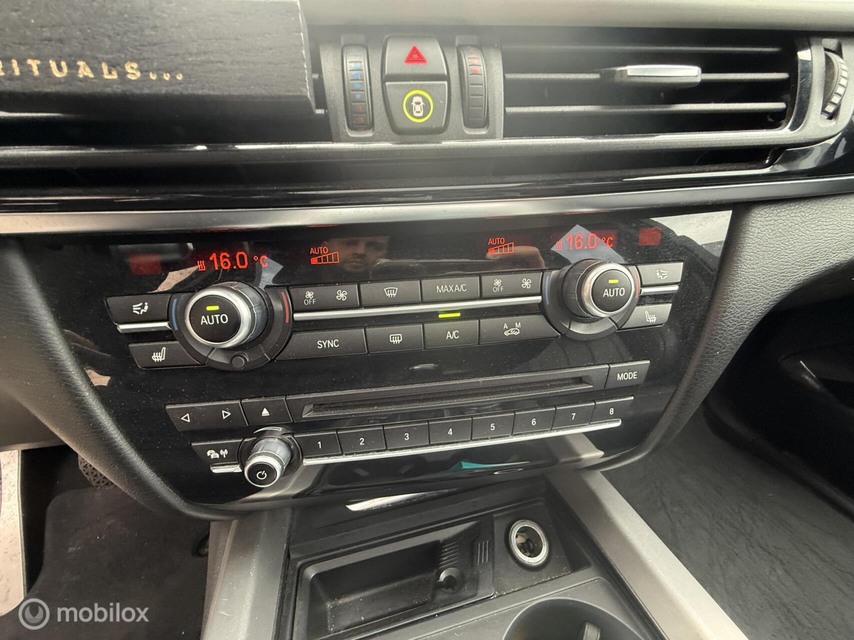 Foto van BMW X5 Xdrive30d