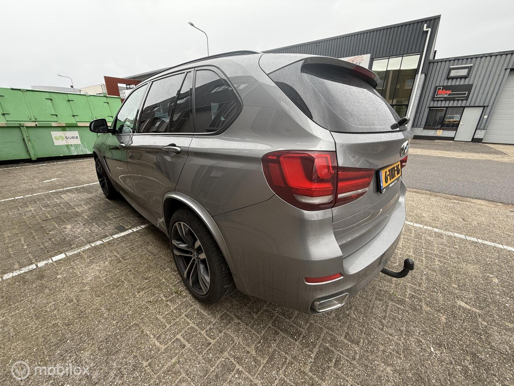 Foto van BMW X5 Xdrive30d