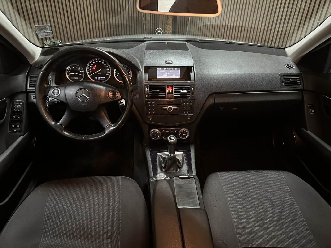 Foto van Mercedes-Benz C 200 Kompressor