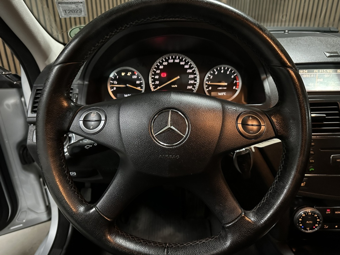 Foto van Mercedes-Benz C 200 Kompressor