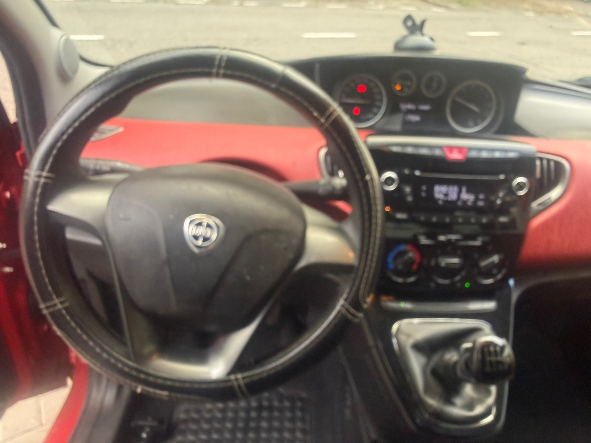 Foto van Lancia Ypsilon