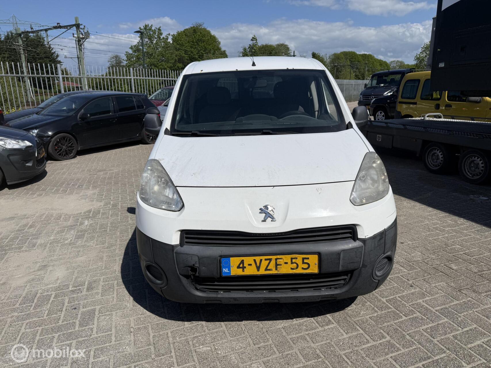 Foto van Peugeot Partner