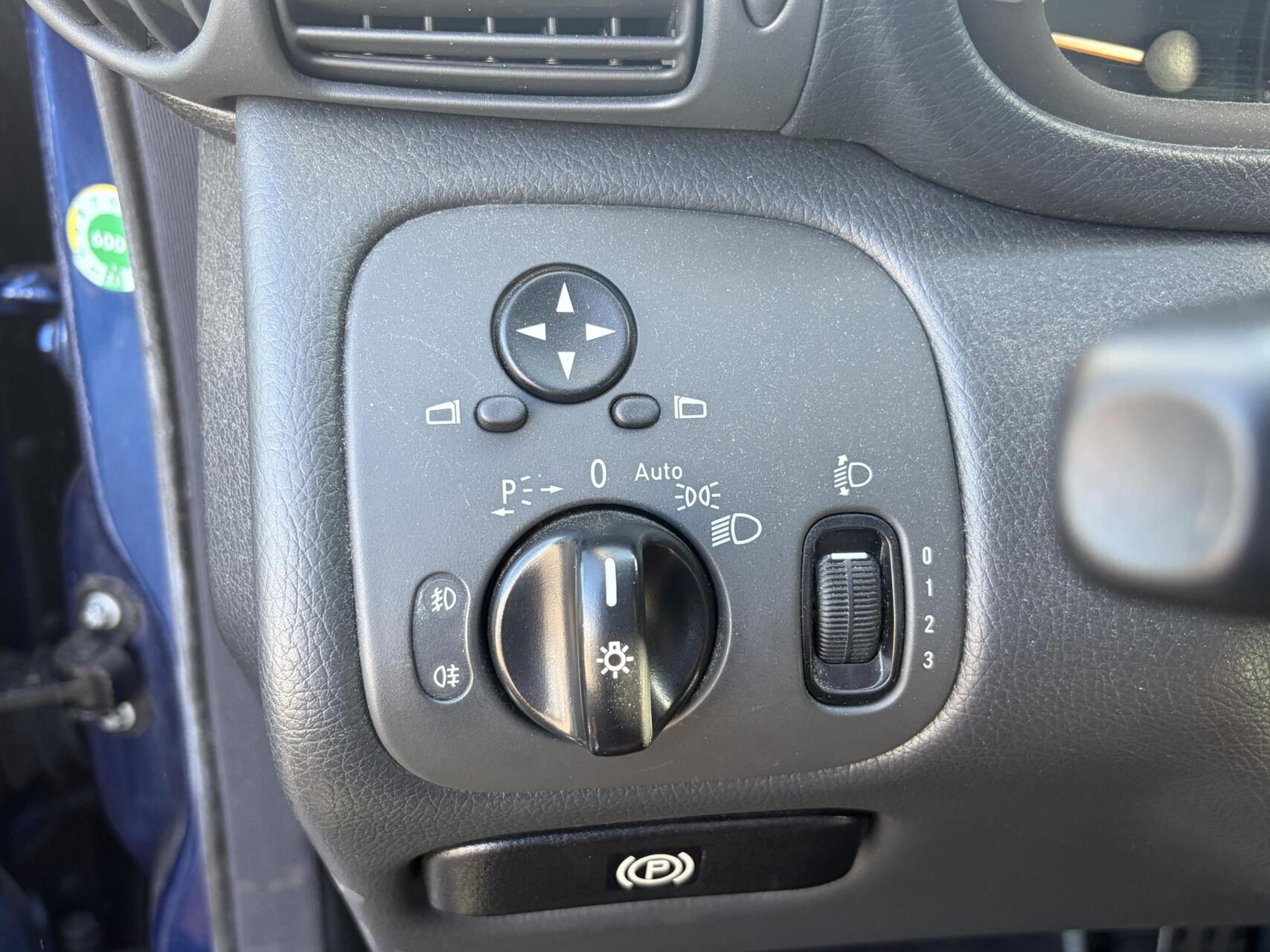 Foto van Mercedes-Benz C 180 Kompressor