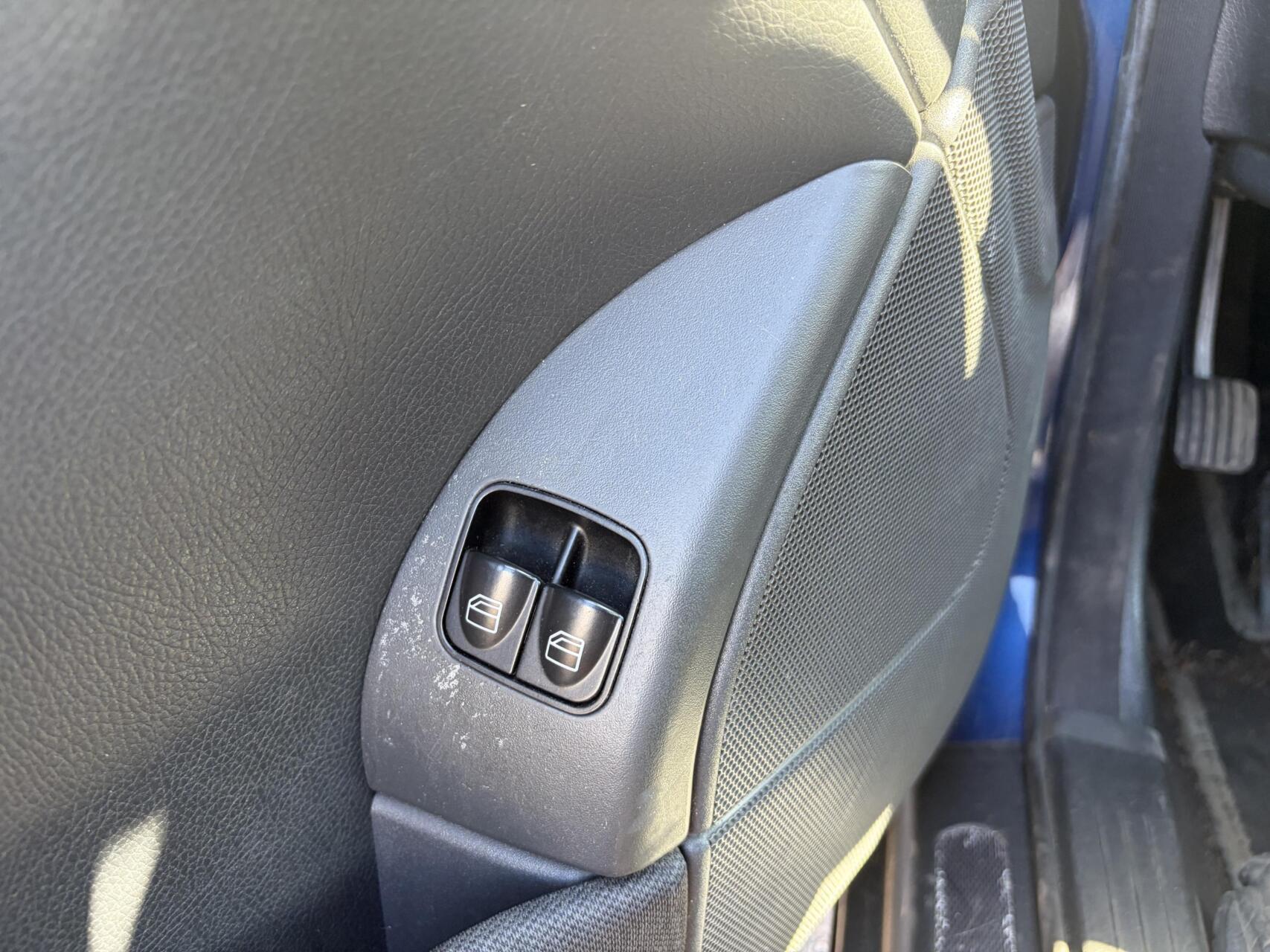 Foto van Mercedes-Benz C 180 Kompressor