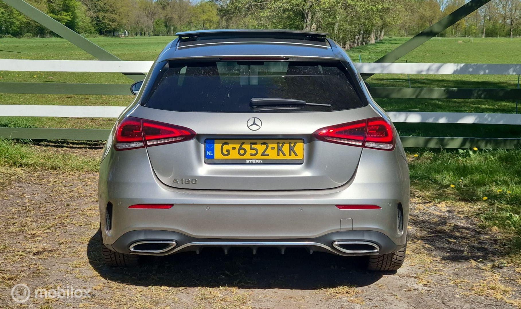 Foto van Mercedes-Benz A 180
