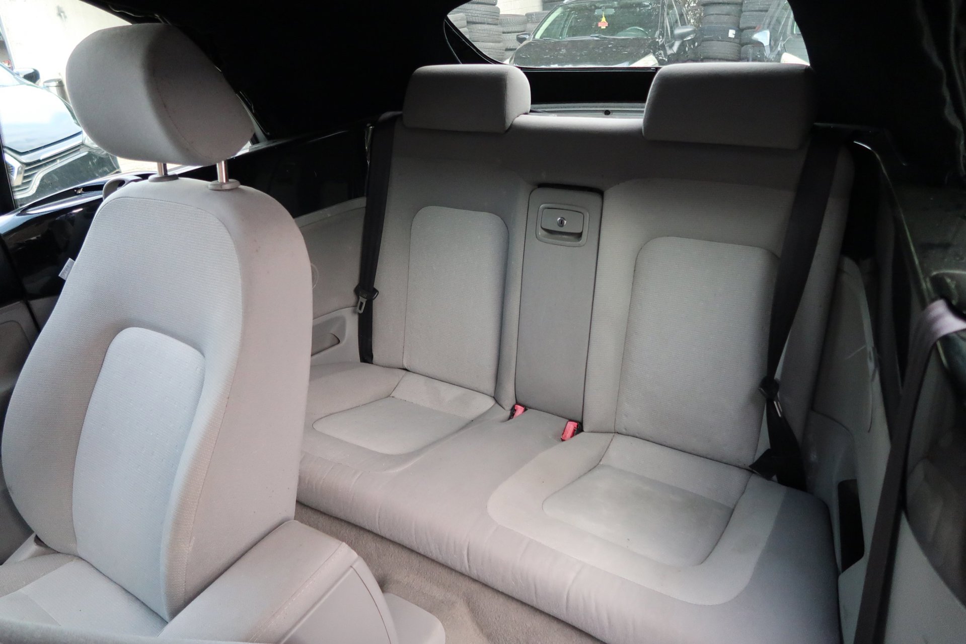 Foto van Volkswagen New Beetle Cabriolet