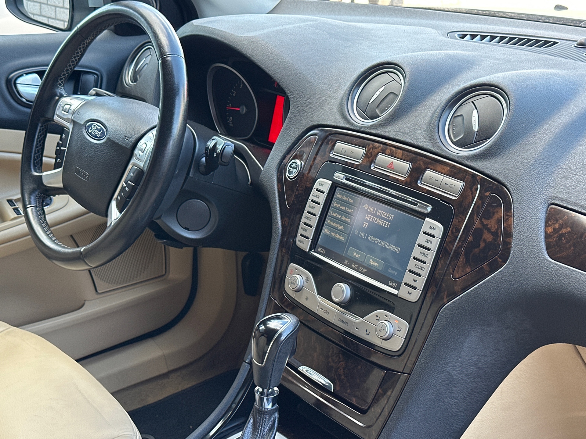 Foto van Ford Mondeo