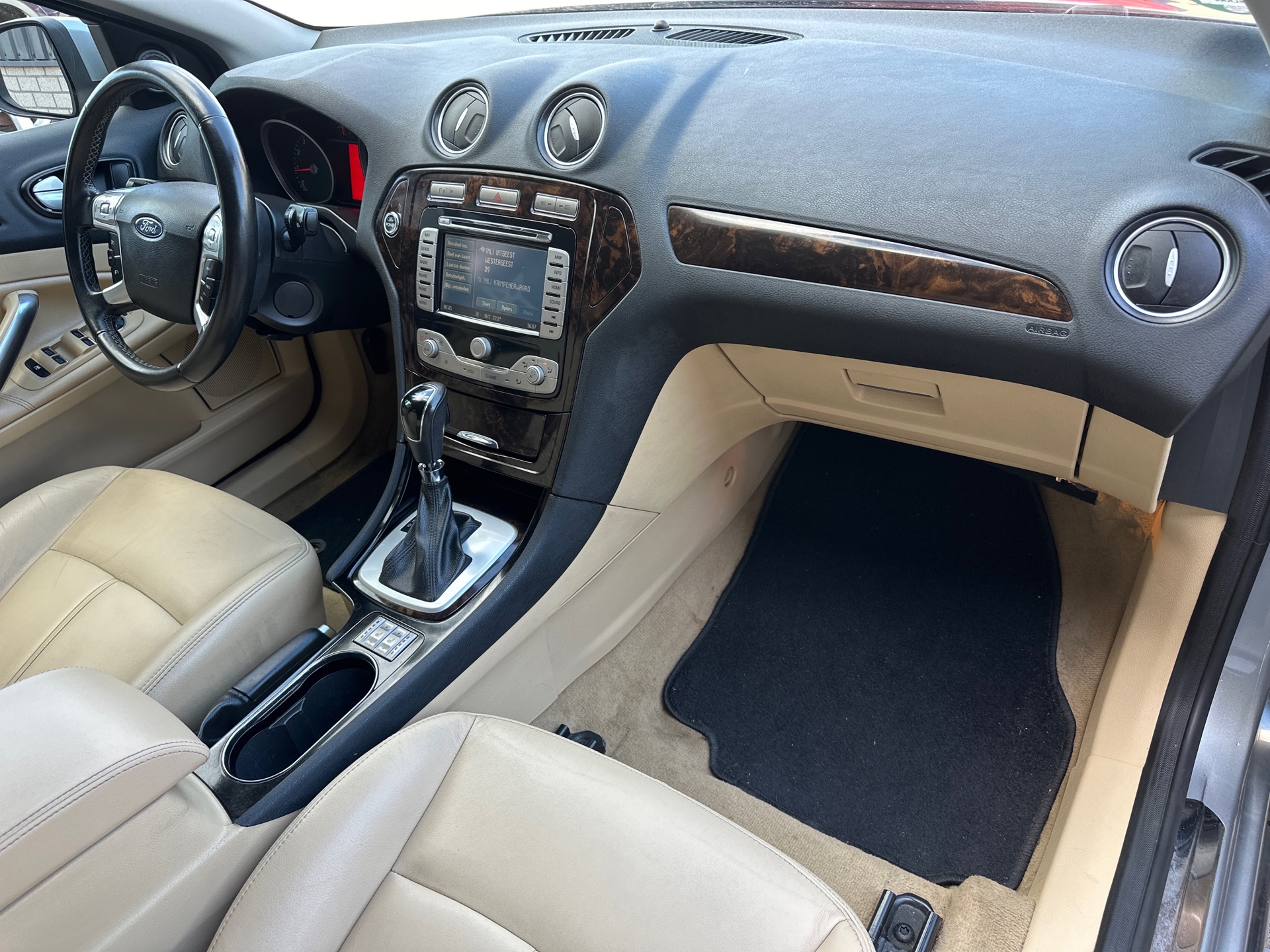 Foto van Ford Mondeo
