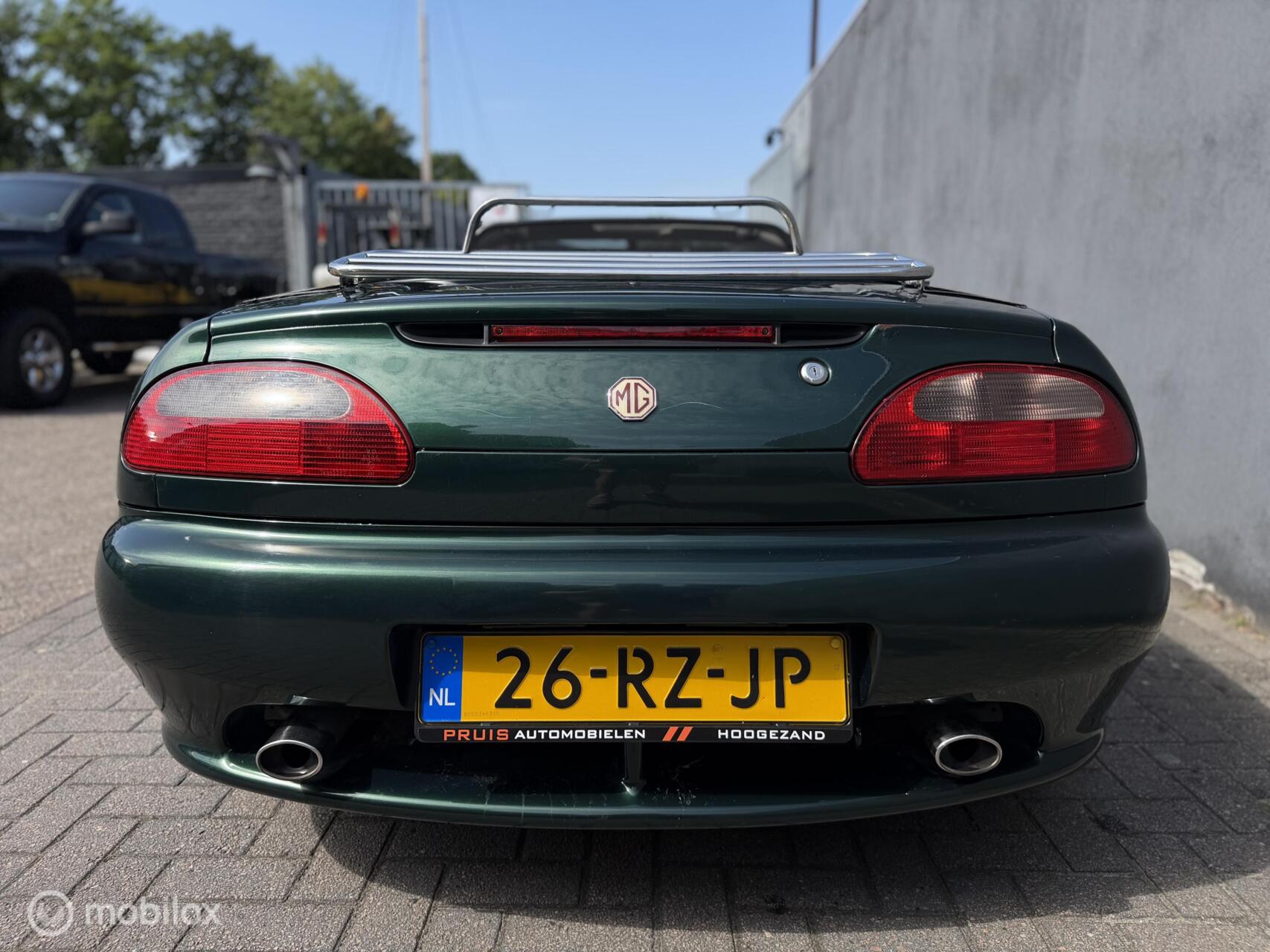 Foto van MG F