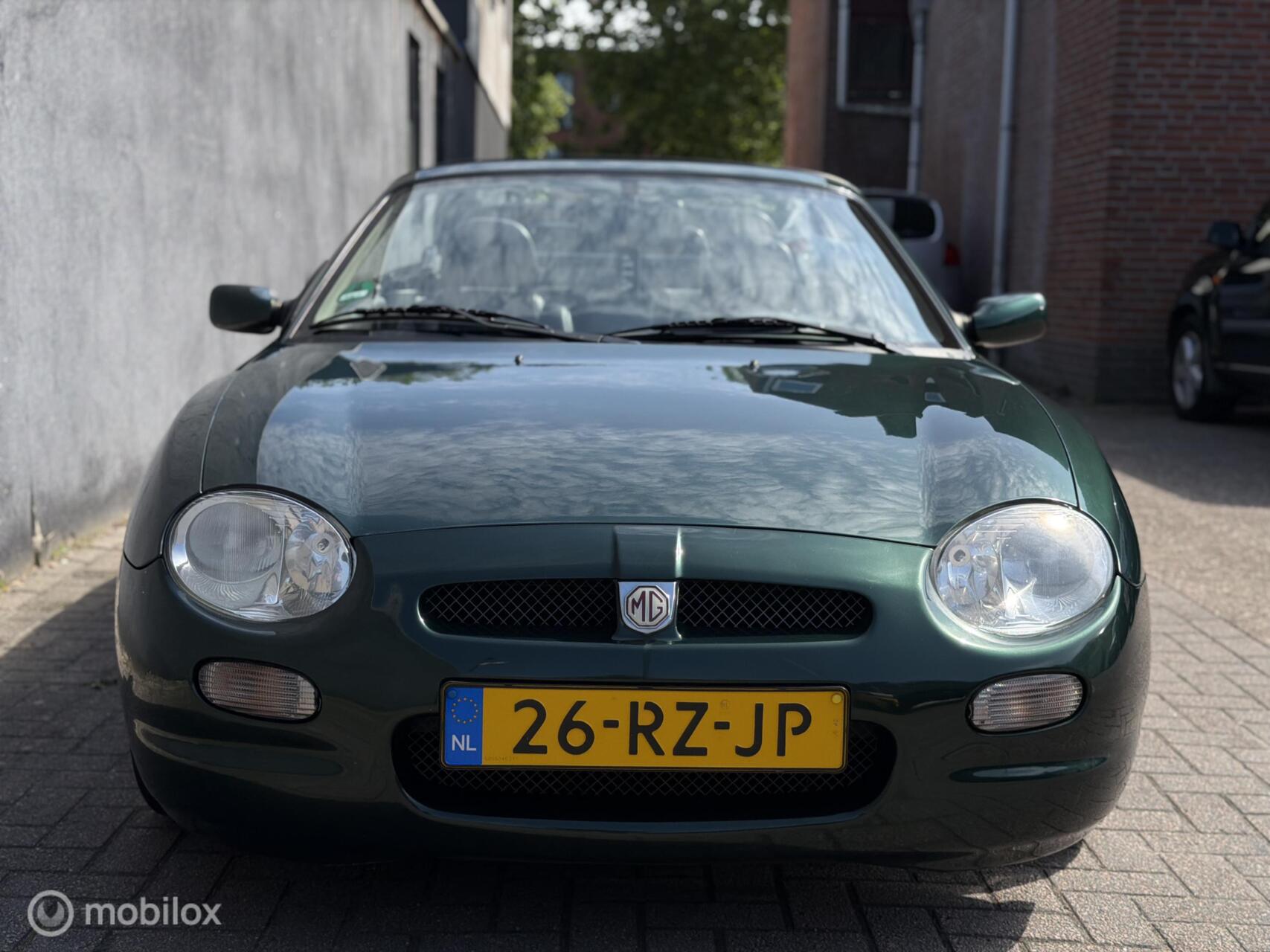 Foto van MG F
