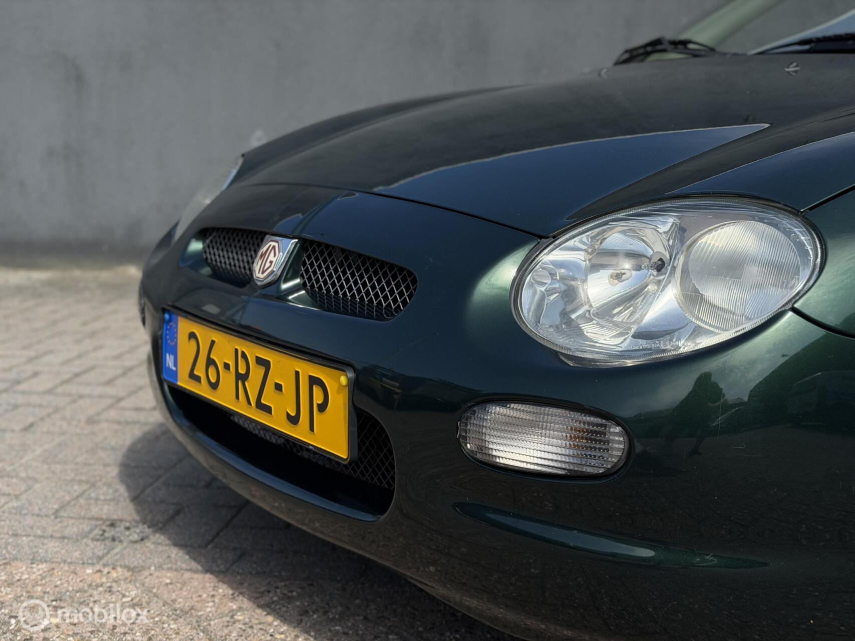 Foto van MG F