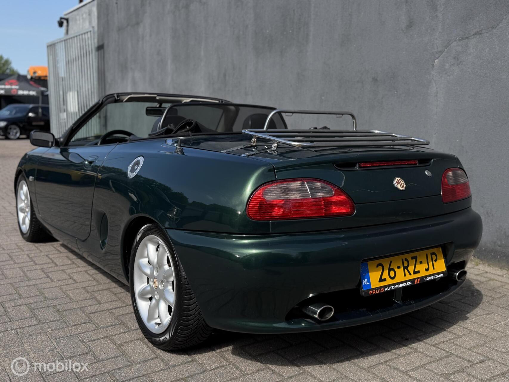 Foto van MG F