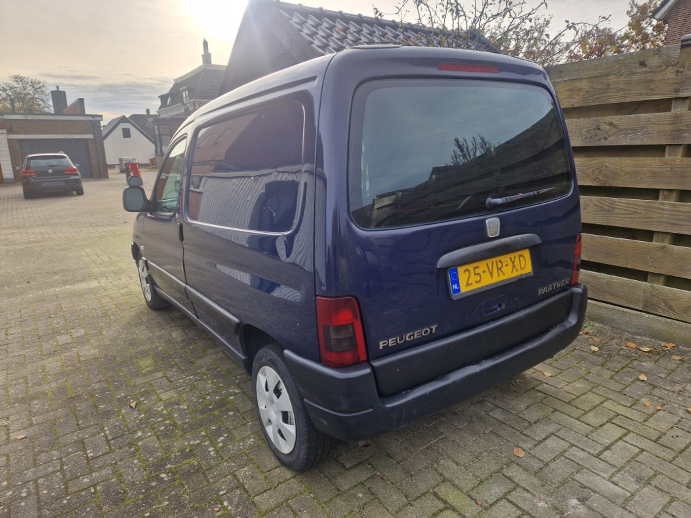 Foto van Peugeot Partner