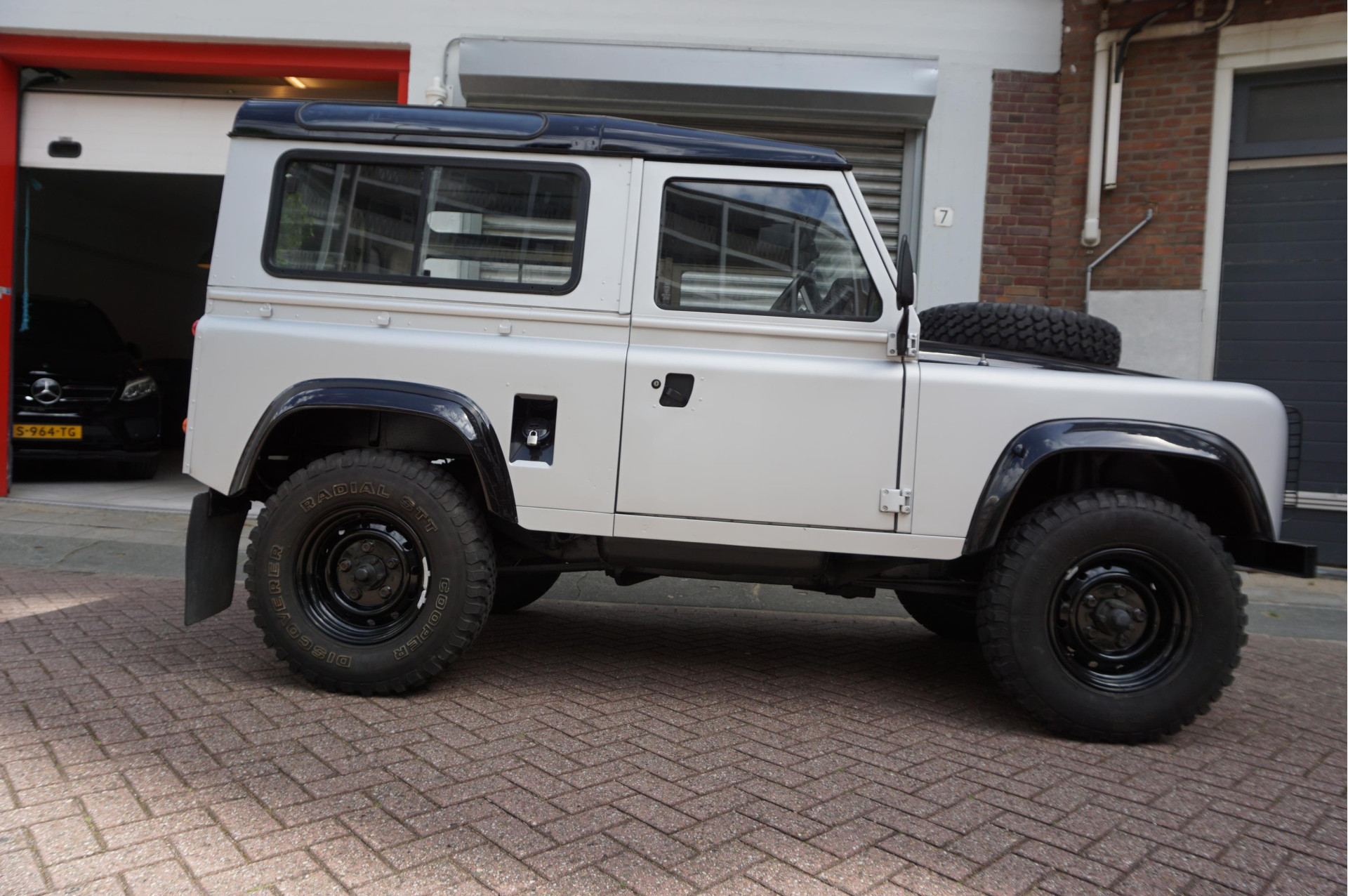 Foto van Land Rover Defender 90